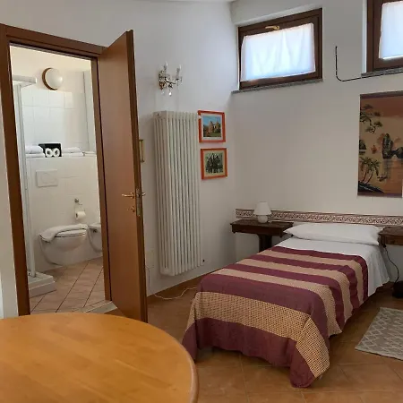 Casetta Azzurra In Corte Medioevale Pisano