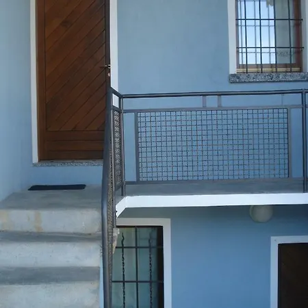 Casetta Azzurra In Corte Medioevale Pisano