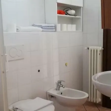 Casetta Azzurra In Corte Medioevale Pisano