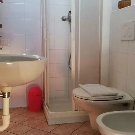 Casetta Azzurra In Corte Medioevale * Pisano