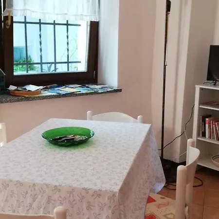 Casetta Azzurra In Corte Medioevale Holiday home *